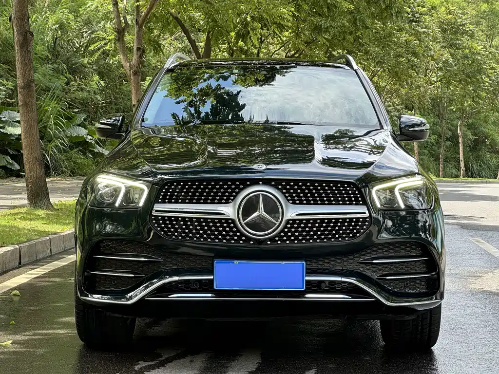 2022 Mercedes-Benz GLE - zdjęcie 1 z 10