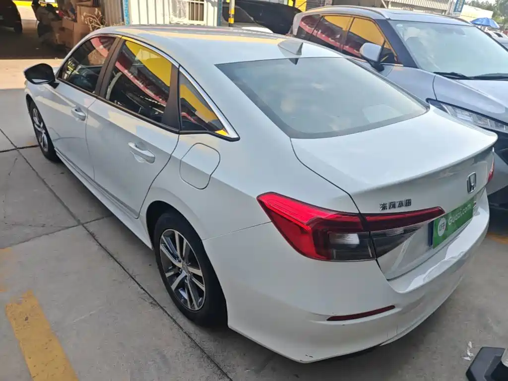 Honda Civic — миниатюра 5