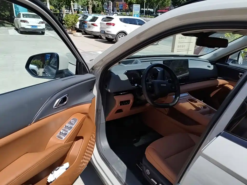 Haval Xiaolong MAX — миниатюра 21
