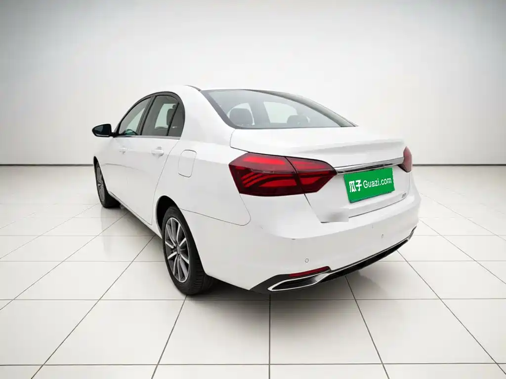 Geely Emgrand — миниатюра 4