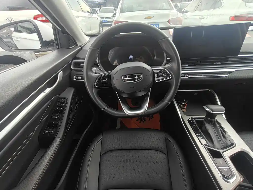 Geely Emgrand — миниатюра 5