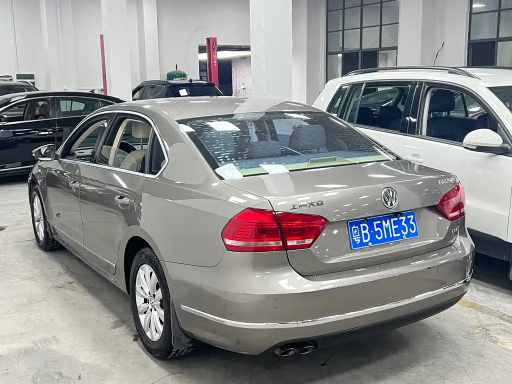 Volkswagen Passat — миниатюра 4