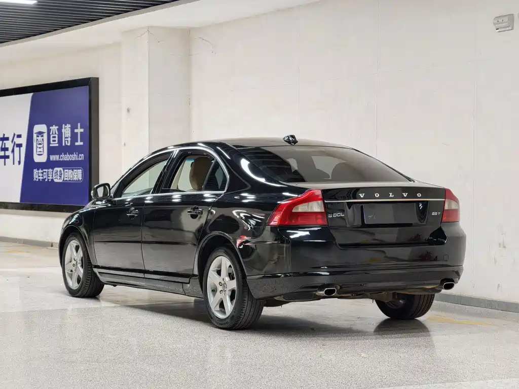 Volvo S80L — миниатюра 7