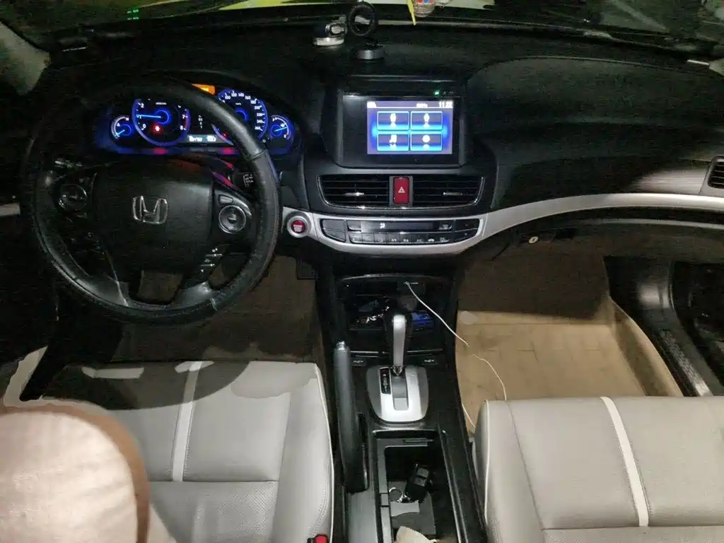 Honda Crosstour — миниатюра 10