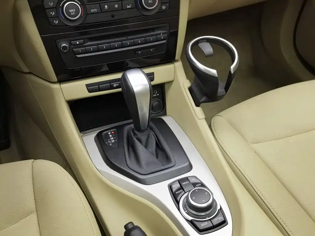 BMW X1 — миниатюра 13