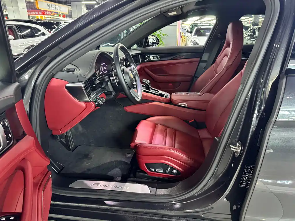 Porsche Panamera — миниатюра 5