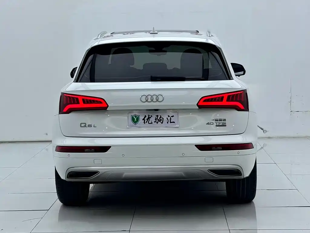 Audi Q5L — миниатюра 5