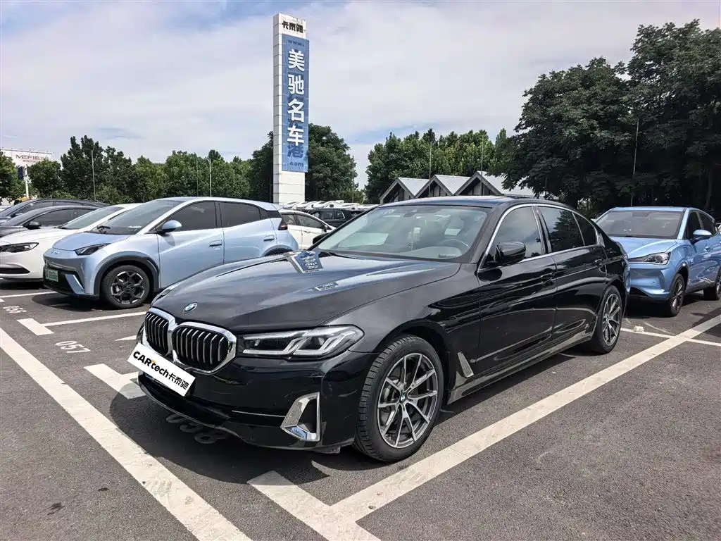 BMW 5 Series 5 2022 525Li Luxury
