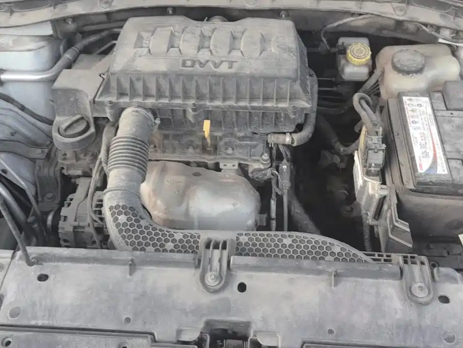 Roewe RX3 — миниатюра 10