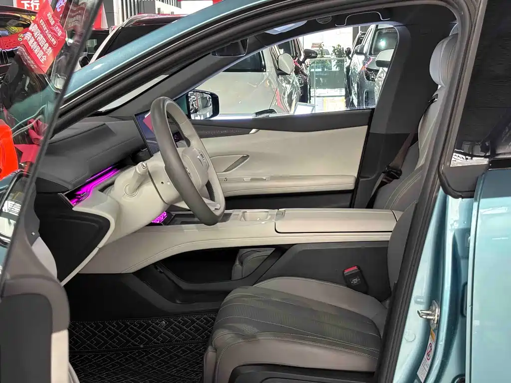 Changan Deepal DARK BLUE L07