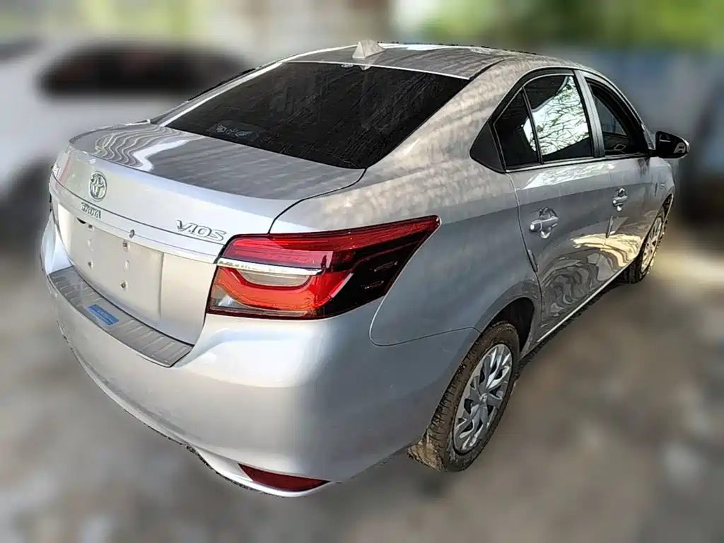 Toyota Vios — миниатюра 10