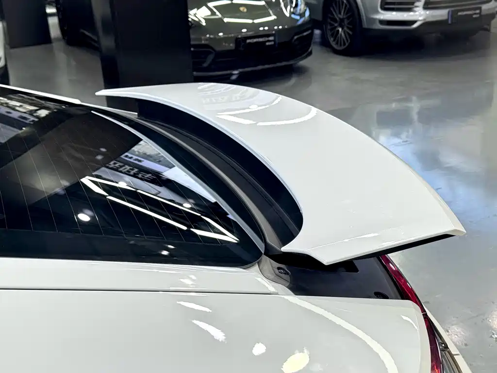 Porsche Panamera — миниатюра 29