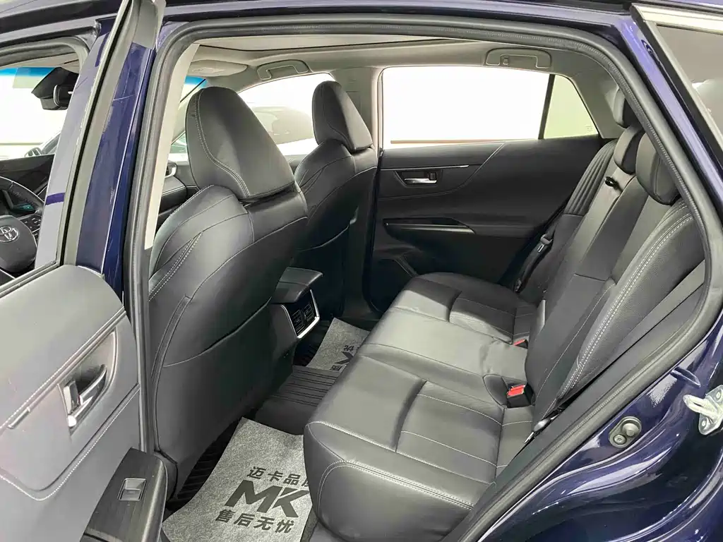 Toyota Harrier — миниатюра 10