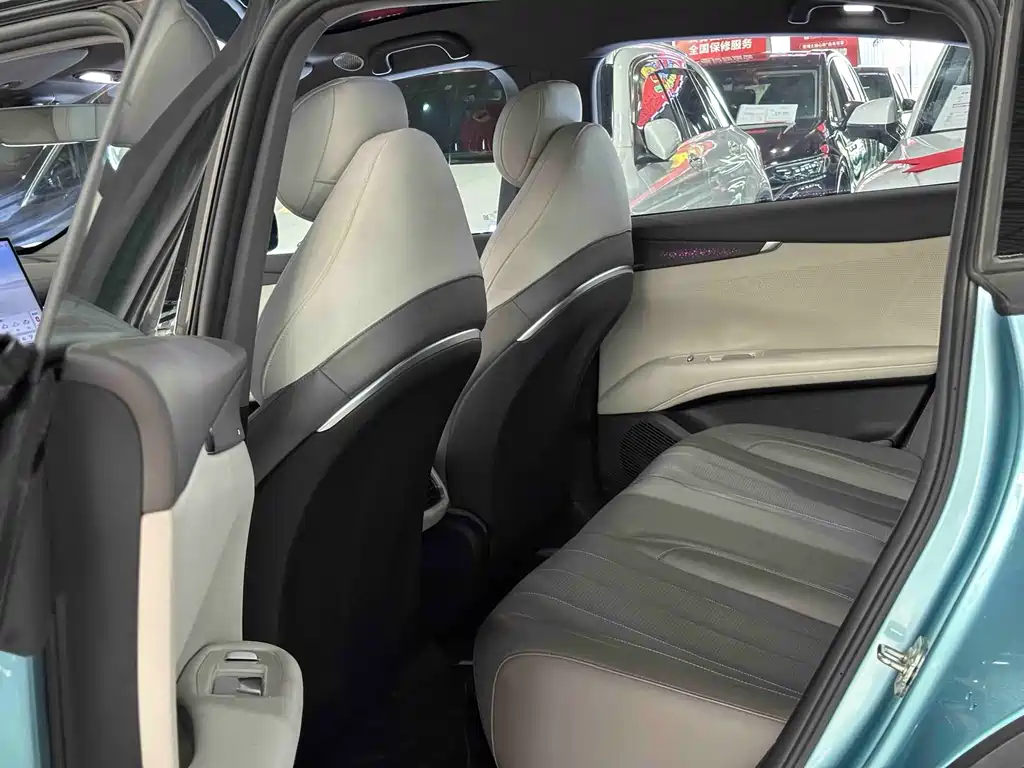 Changan Deepal DARK BLUE L07