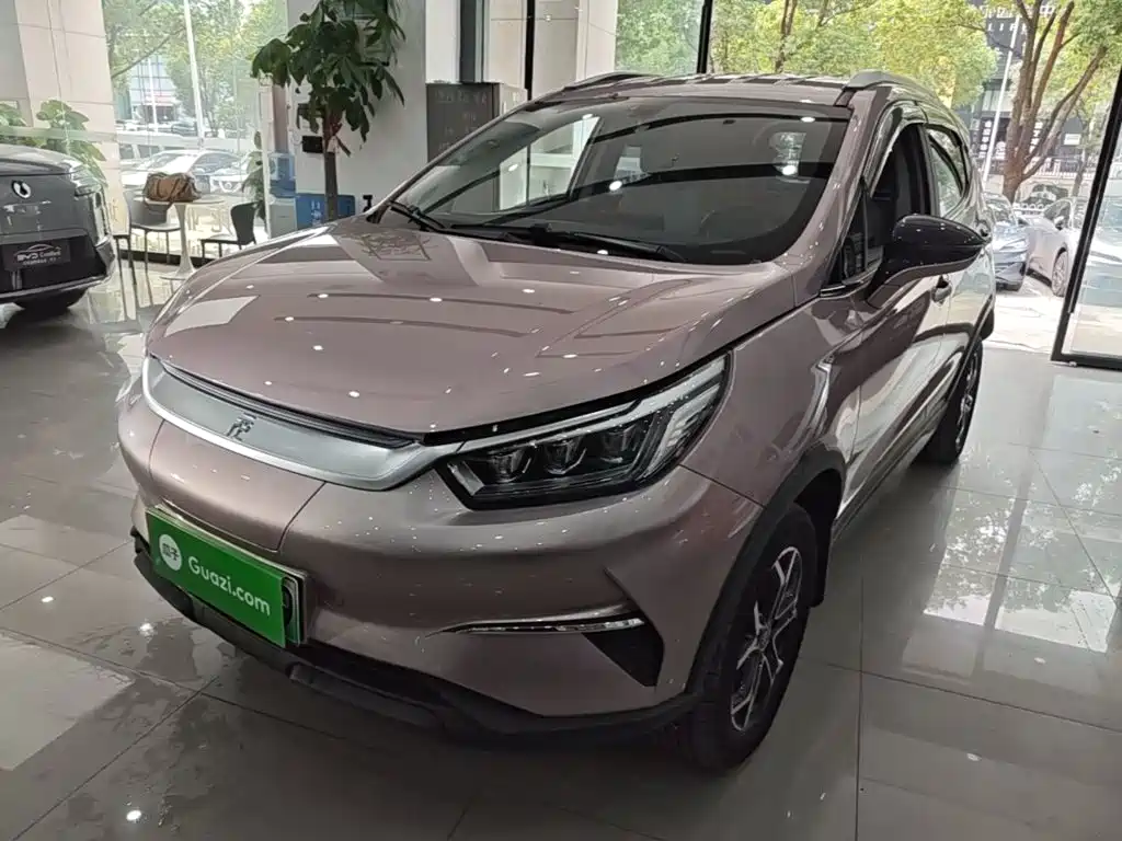 BYD Yuan Pro — миниатюра 2