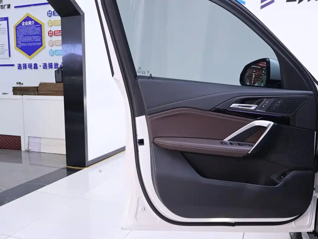BMW X1 — миниатюра 18