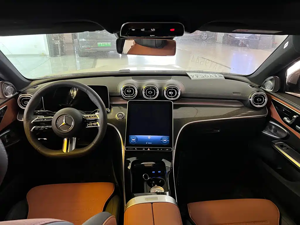 Mercedes-Benz C-Class — миниатюра 5