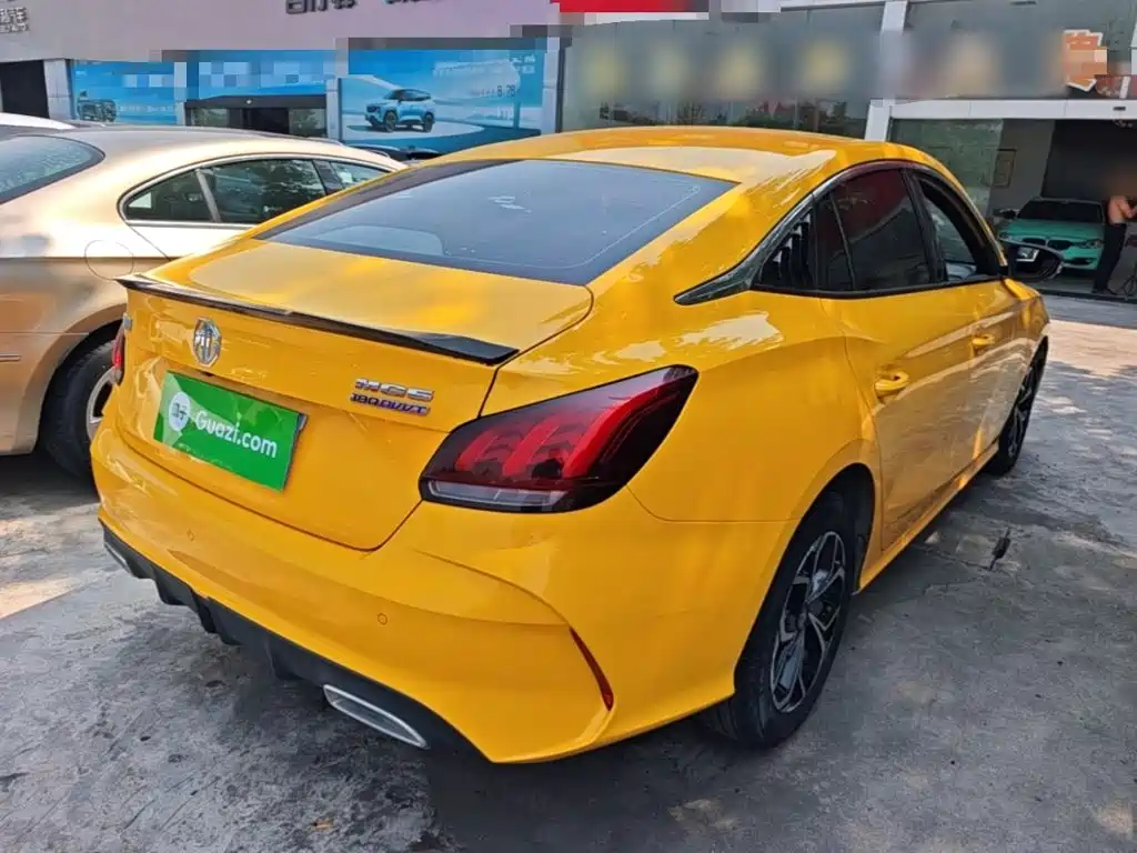 MG MG5 — миниатюра 7