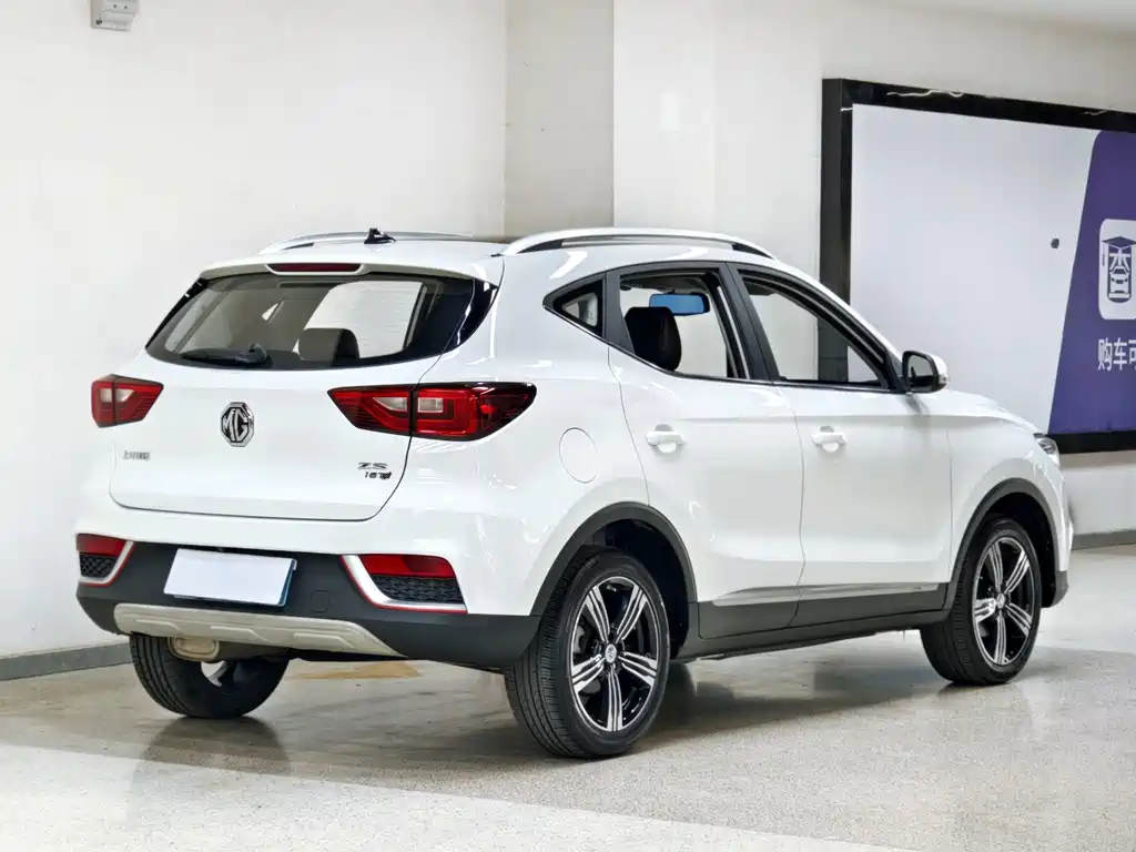 MG ZS — миниатюра 9