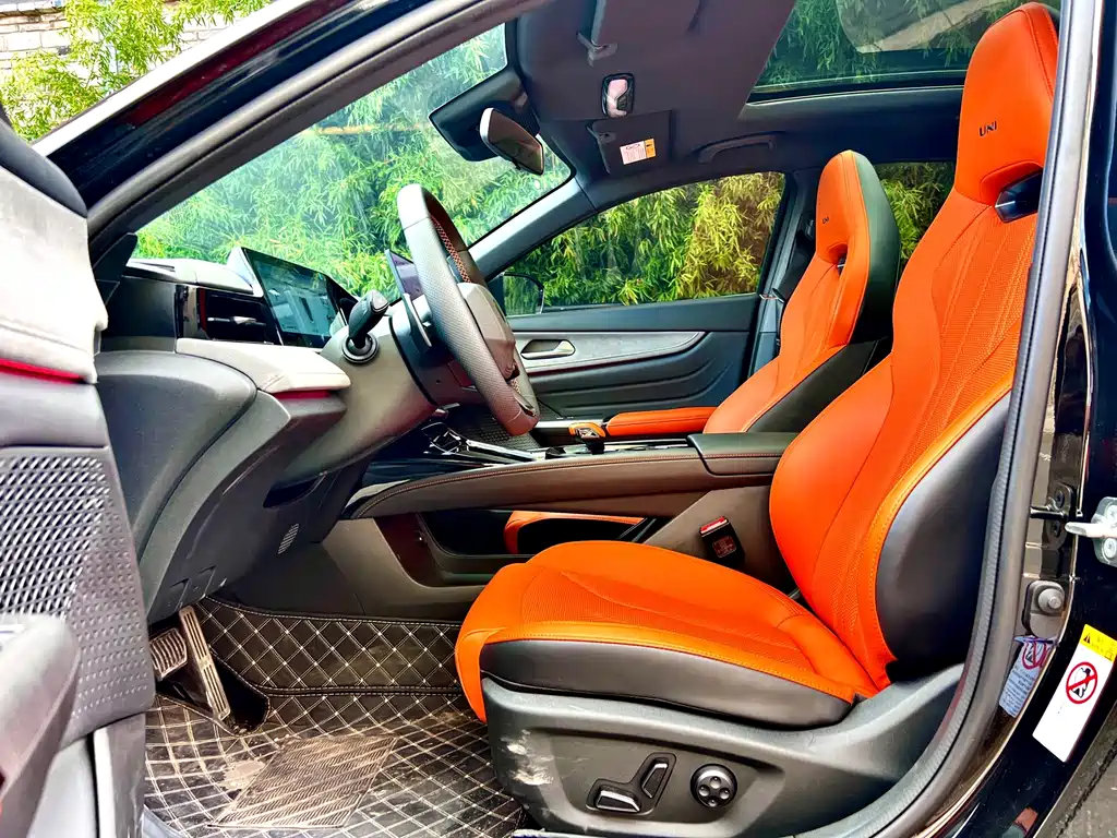 Changan UNI-V — миниатюра 10