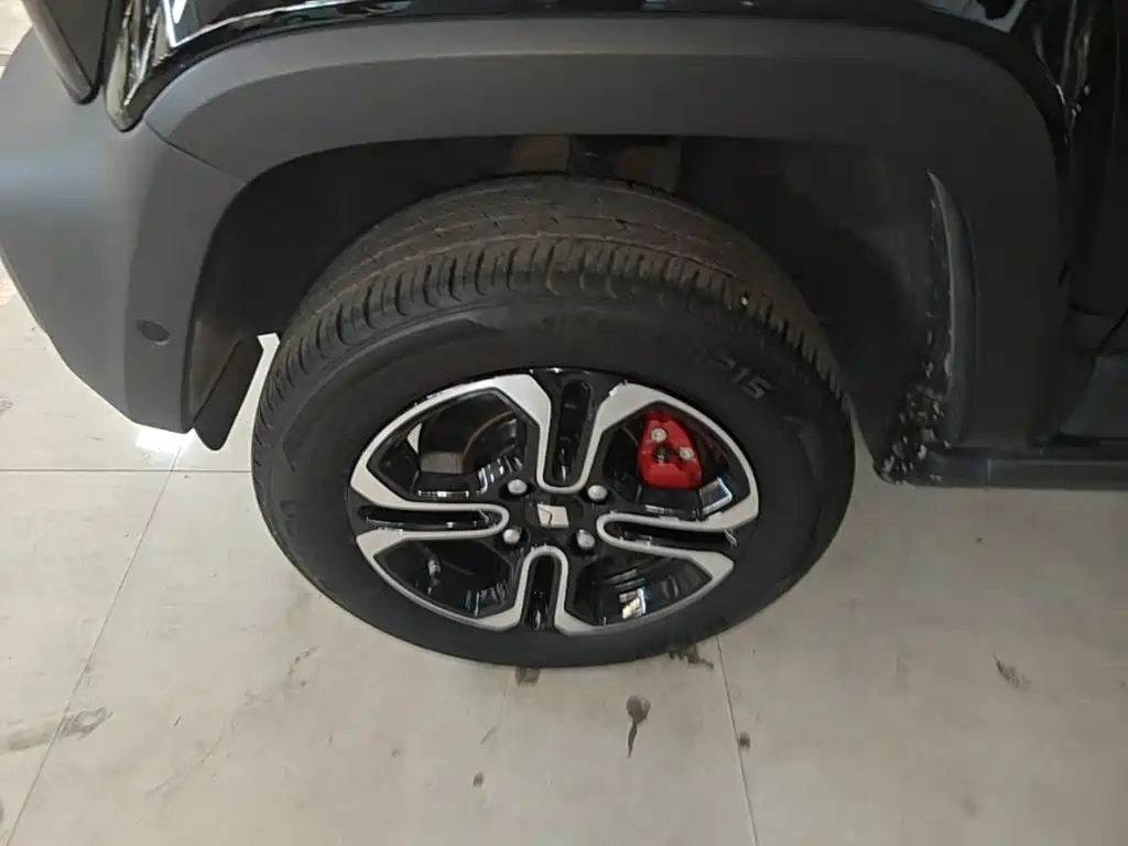 Baojun Yueye — миниатюра 23