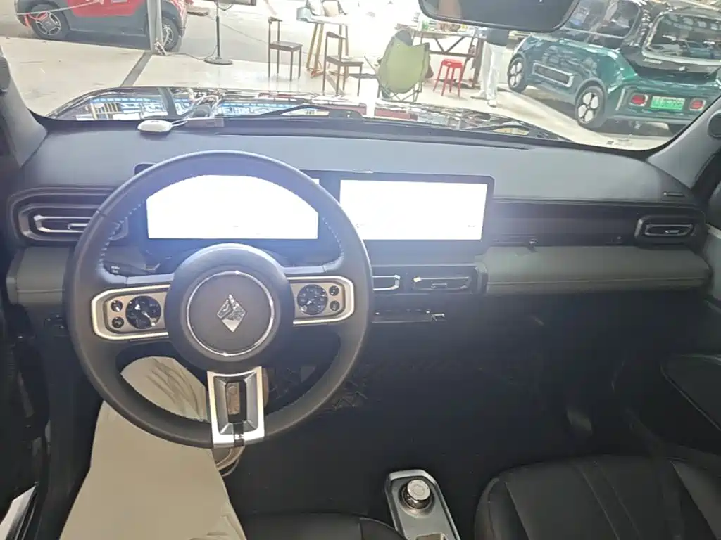 Baojun Yueye — миниатюра 10