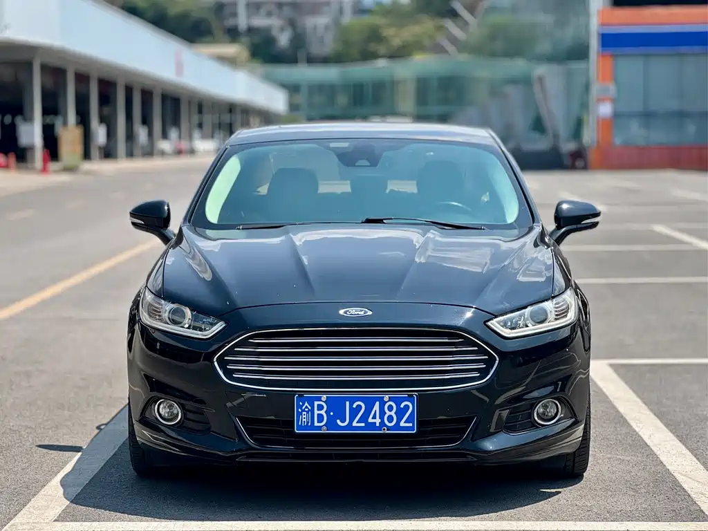 Ford Mondeo — миниатюра 2