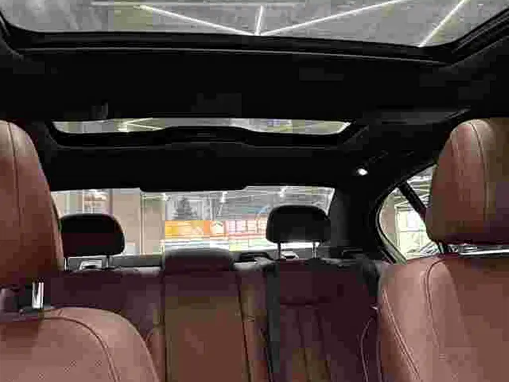 BMW 5 Series — миниатюра 11