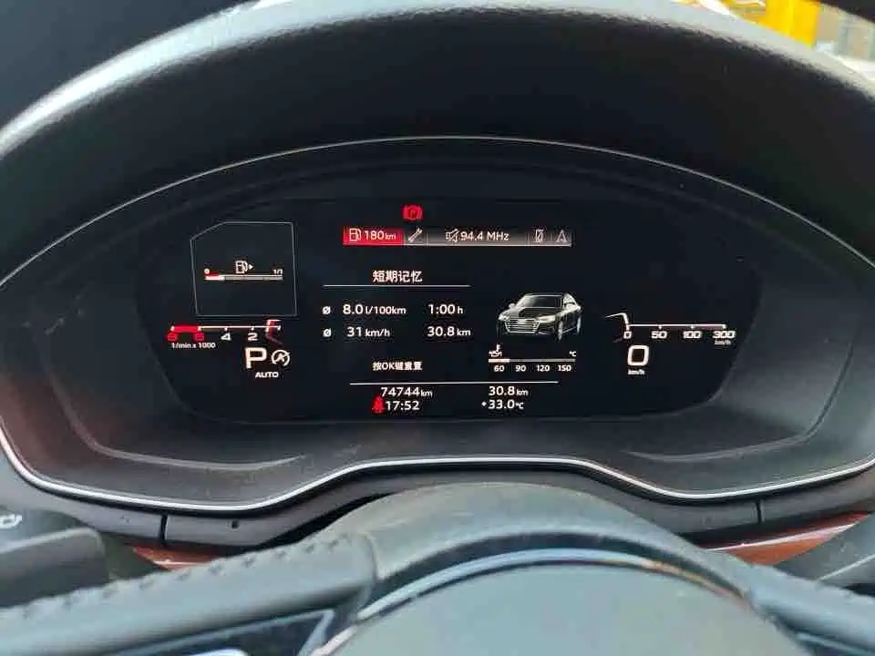 Audi A4L — миниатюра 4