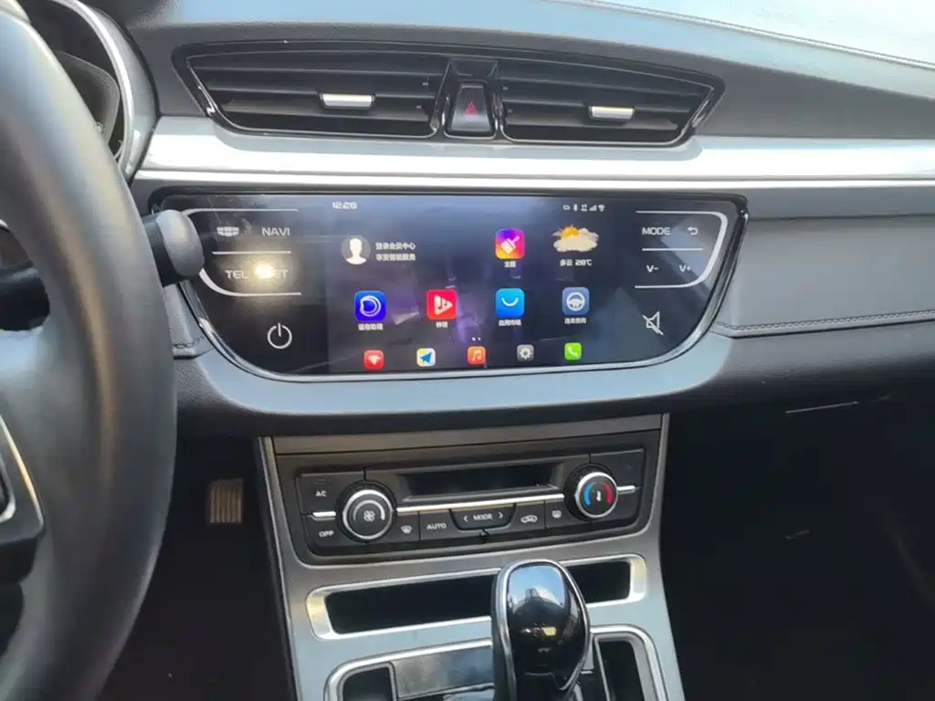Geely Emgrand — миниатюра 13