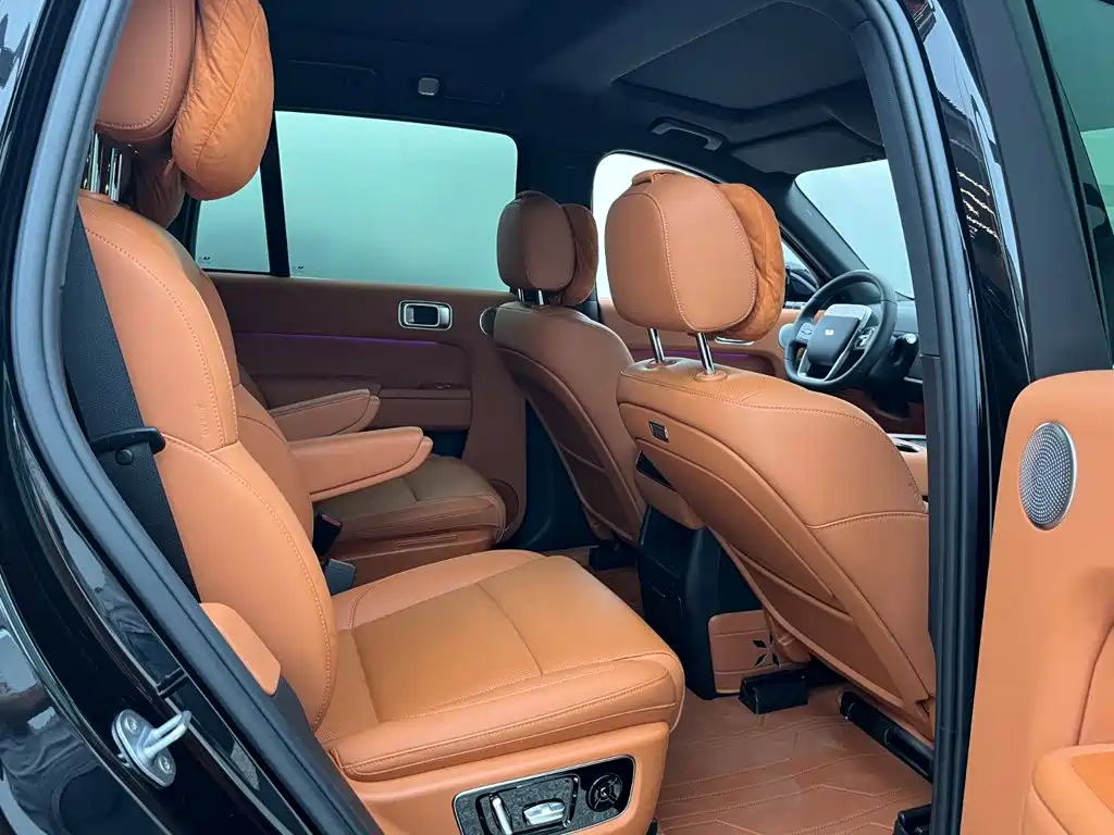 Li Auto Li L8 — миниатюра 19