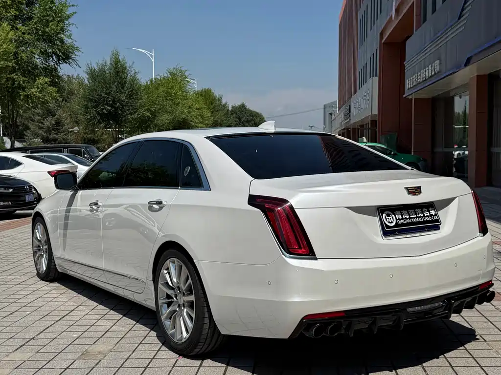 Cadillac CT6 — миниатюра 17