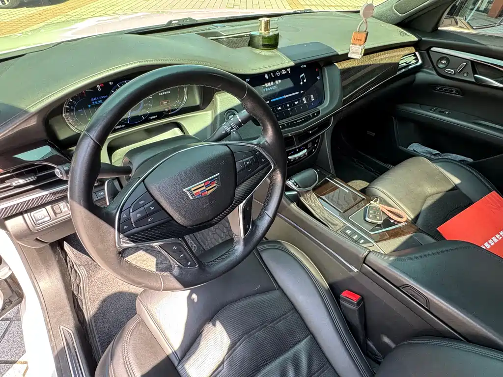 Cadillac CT6 — миниатюра 9