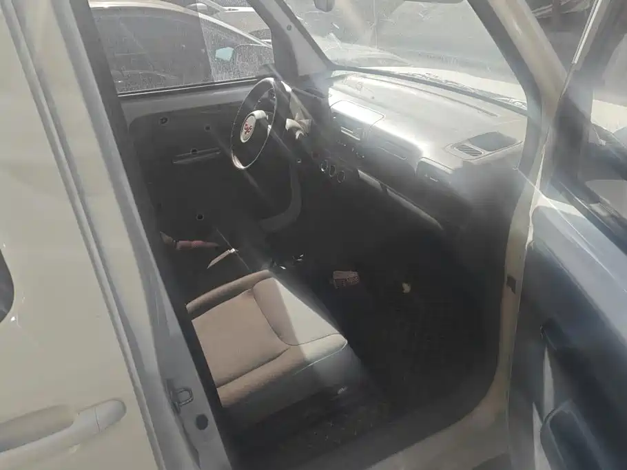Wuling Zhiguang EV — миниатюра 8