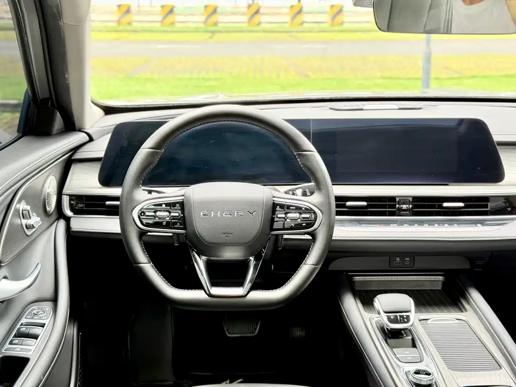 Chery Arrizo 8 — миниатюра 15