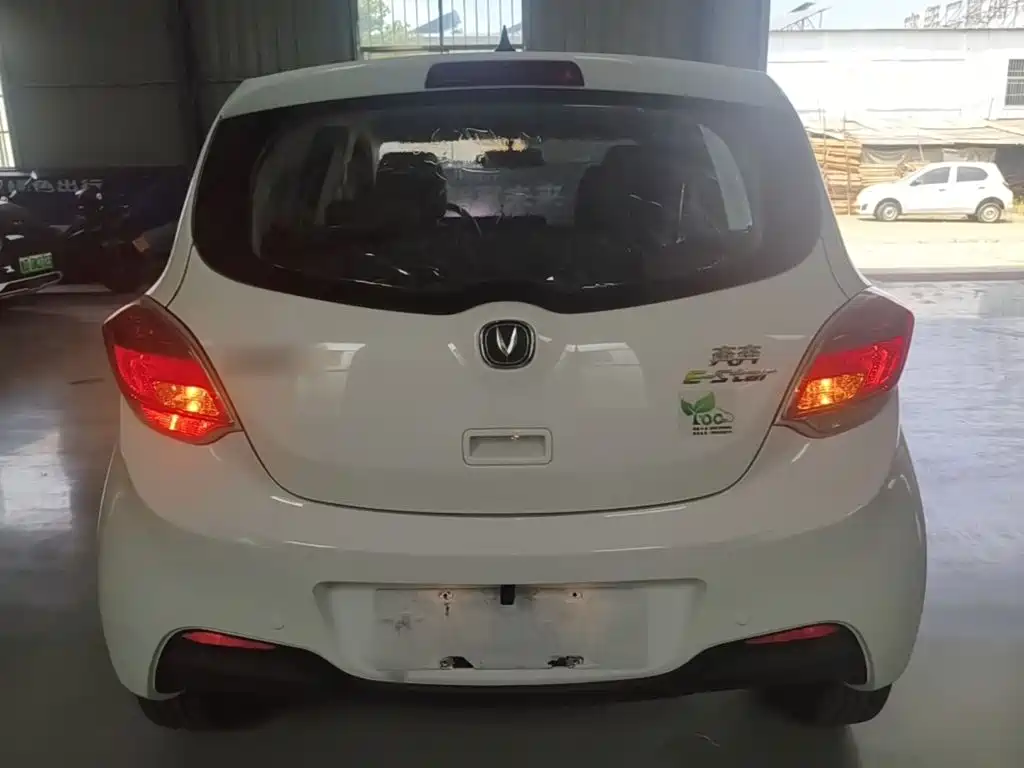 Changan Benben E-Star — миниатюра 6