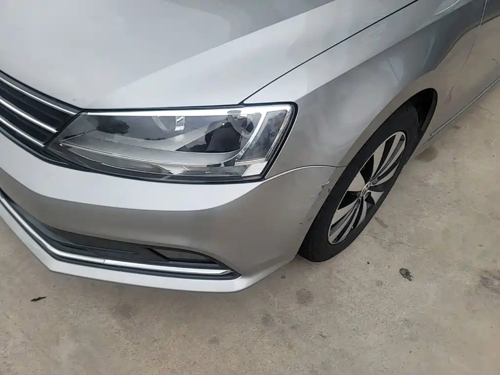 Volkswagen Sagitar — миниатюра 24