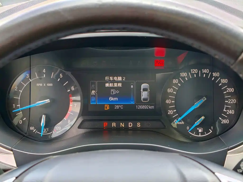 Ford Mondeo — миниатюра 12
