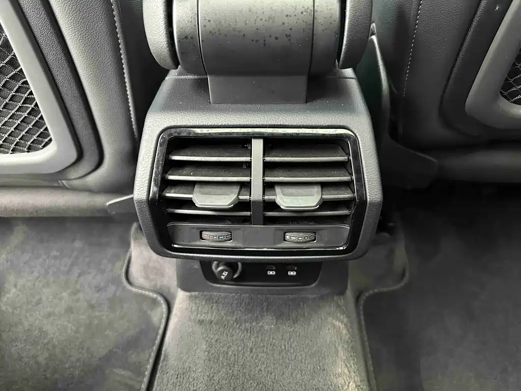 Audi Q3 — миниатюра 13