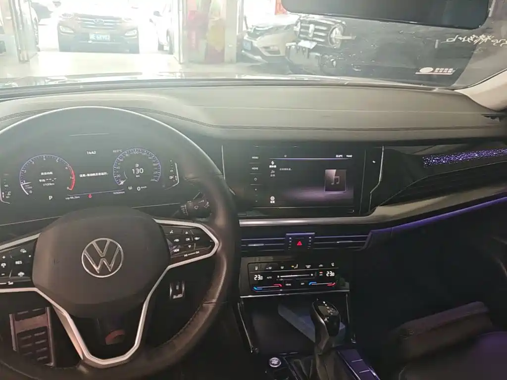 Volkswagen Passat — миниатюра 10