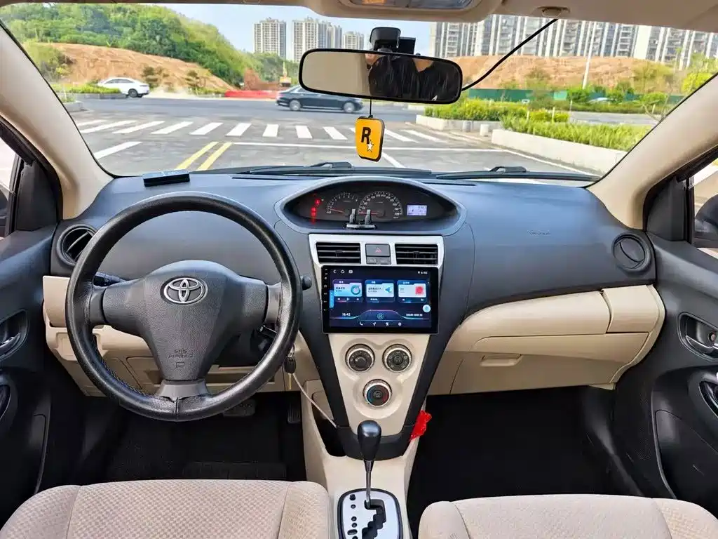 Toyota Vios — миниатюра 5
