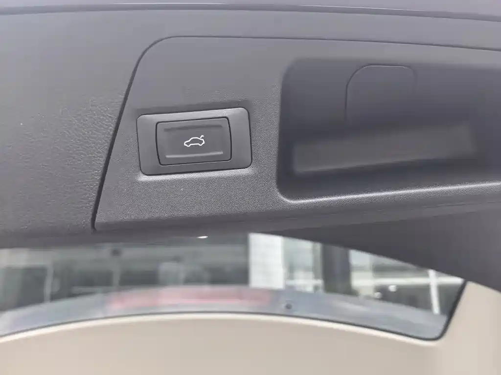 Buick Envision Plus — миниатюра 8