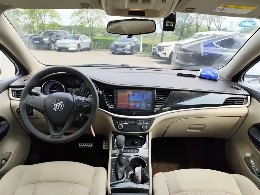 Buick Verano — миниатюра 4