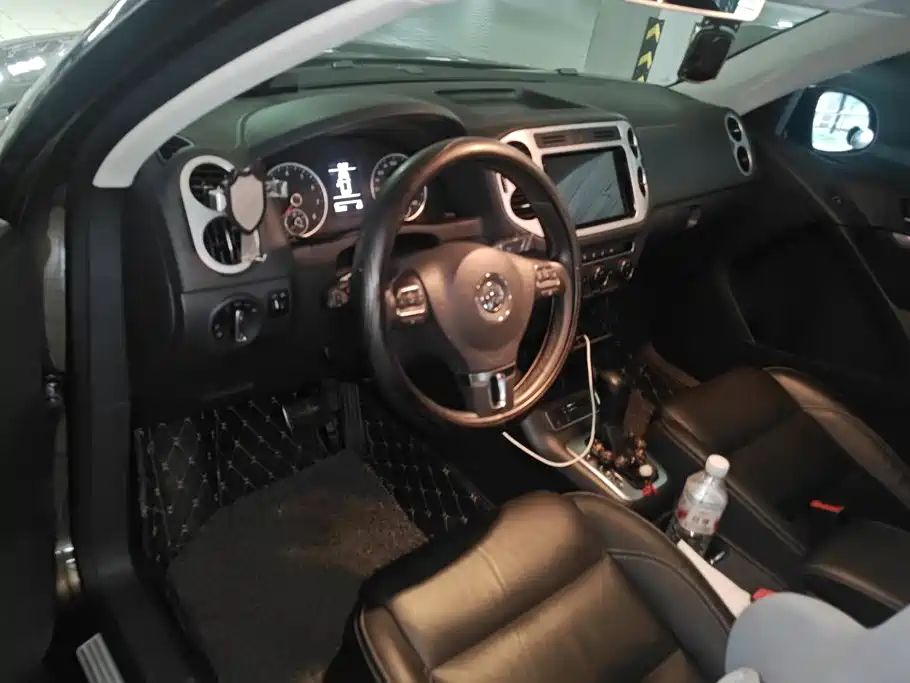 Volkswagen Tiguan — миниатюра 12