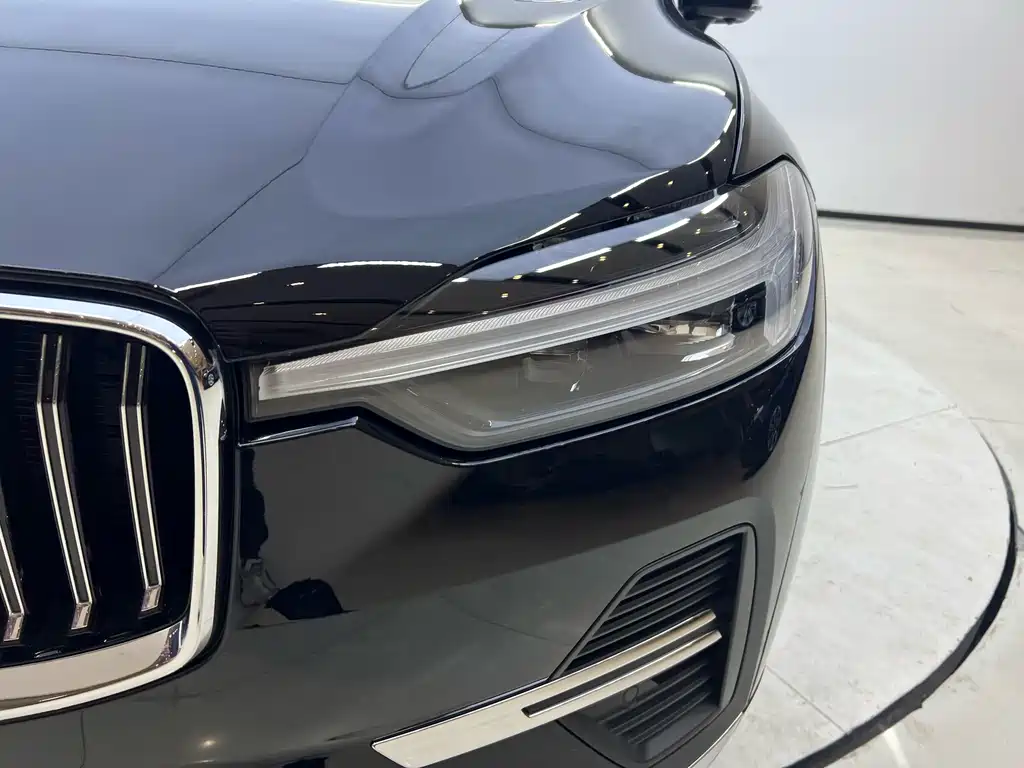 Volvo XC60 — миниатюра 7