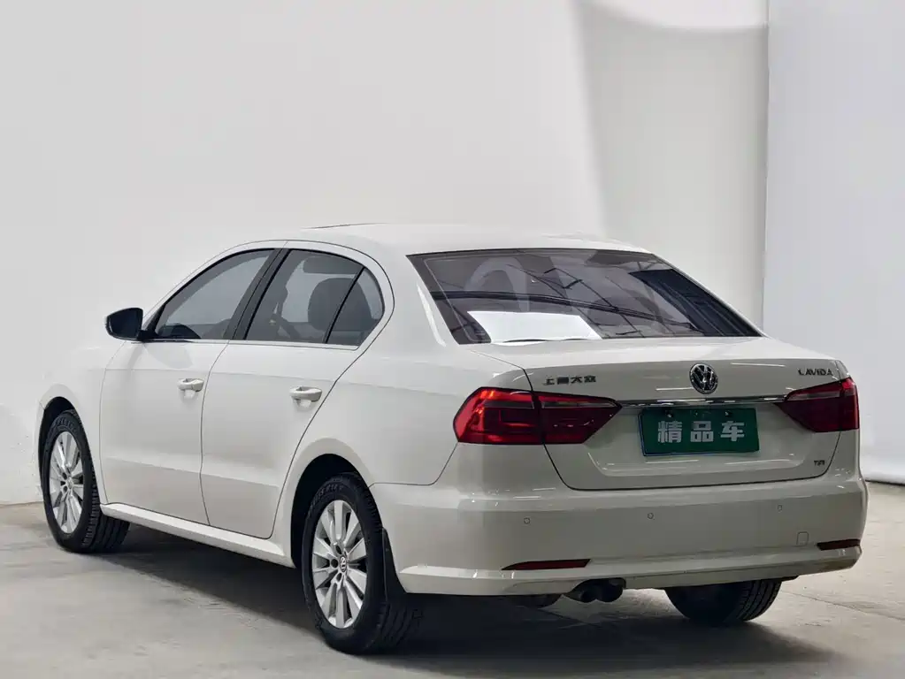 Volkswagen Lavida — миниатюра 6