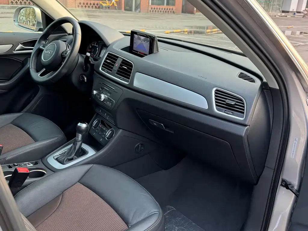 Audi Q3 — миниатюра 13