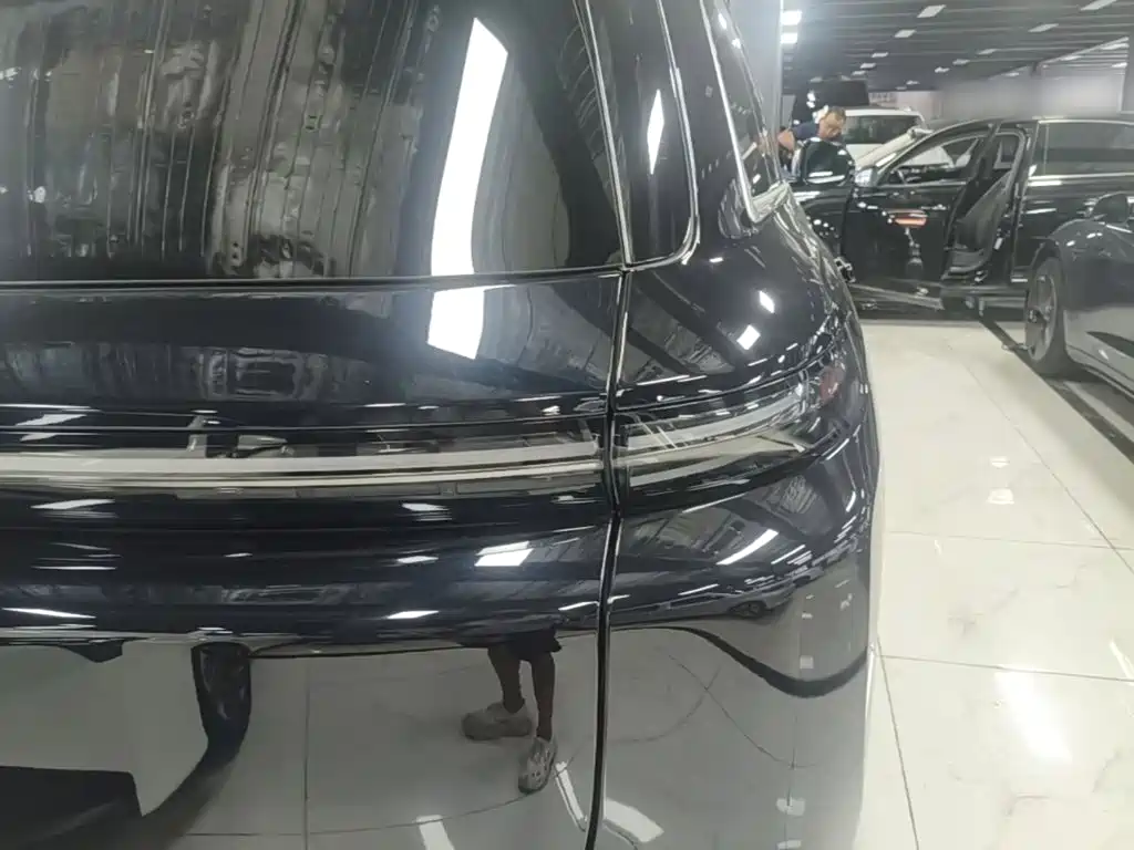 Li Auto Li L8 — миниатюра 8