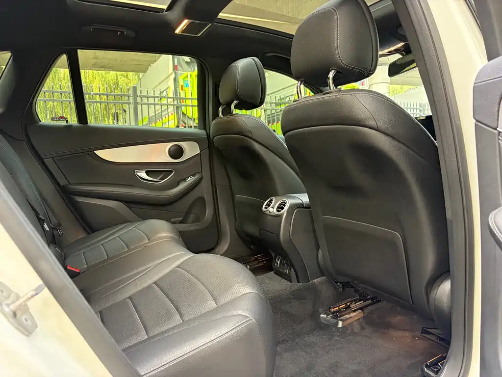 Mercedes-Benz GLC — миниатюра 14