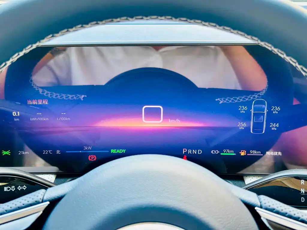 BUICK GL8 NEW ENERGY